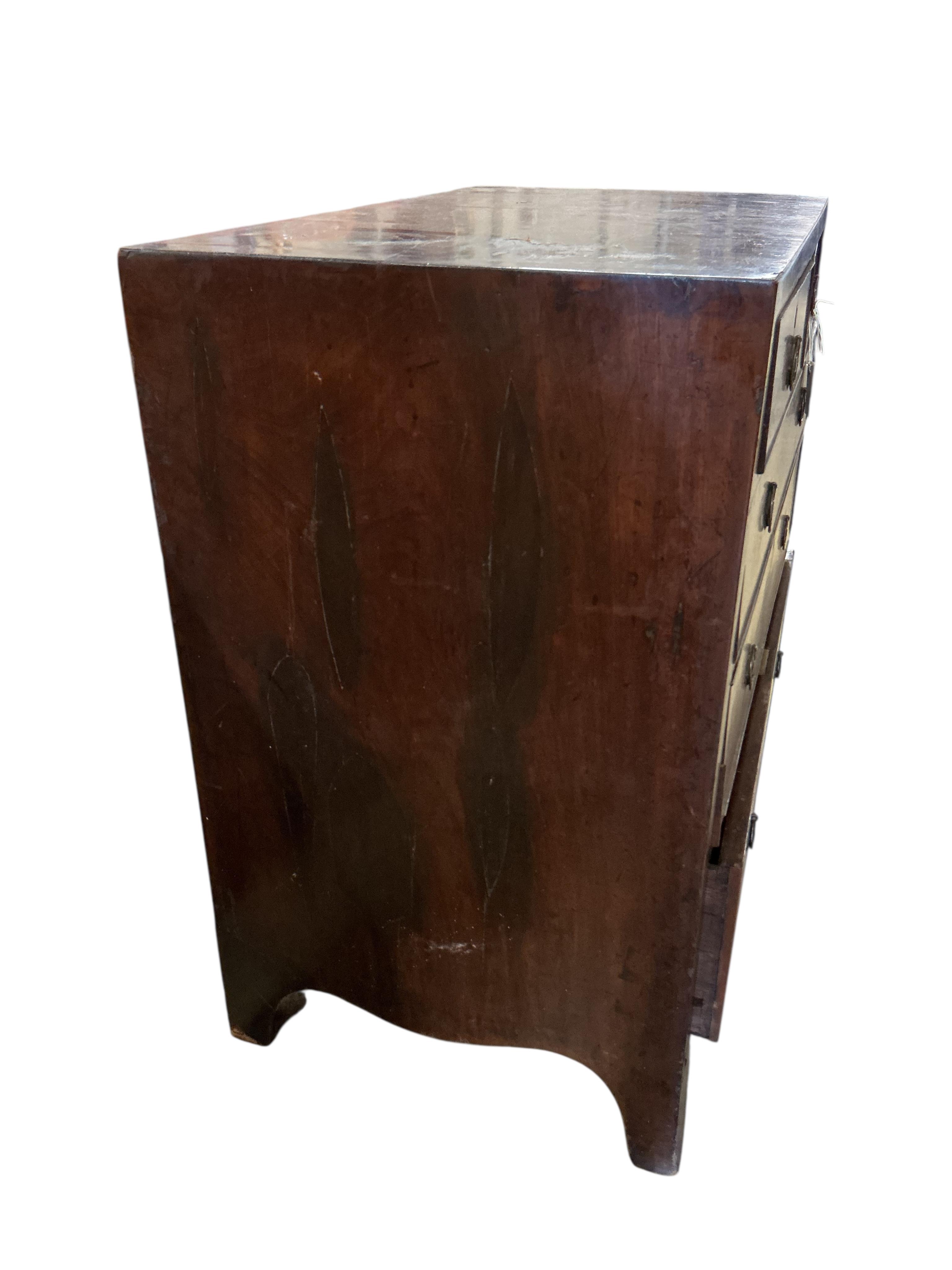 A Regency mahogany five drawer chest, width 95cm, depth 55cm, height 94cm